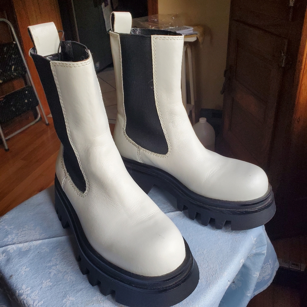 ZARA Chunky Lug Sole Leather Boots White/Black. - Picture 1 of 10